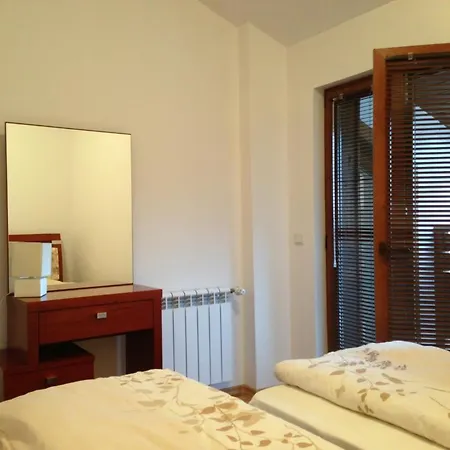 Mountain View - B45 *